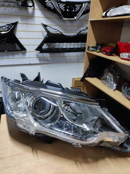 Фары на  Камри 50 Se