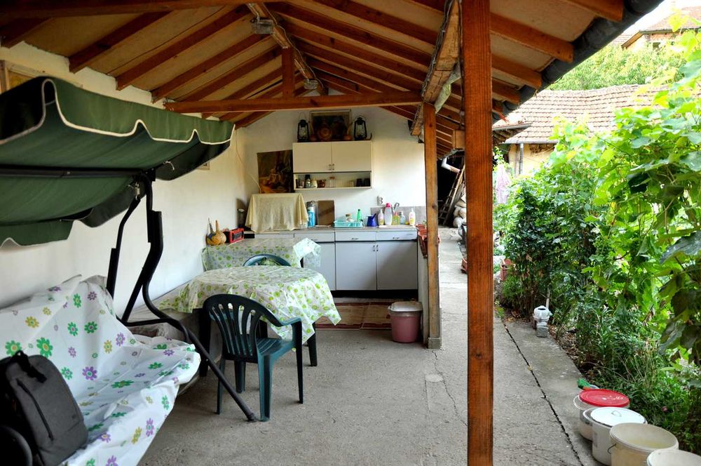 Продава се Къща в с. Калипетрово, Област Силистра - 100 кв.м за 395 €/кв.м - Снимка #1