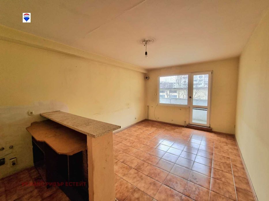 Продава се Хотел в Русе, Централен южен район - 272 кв.м за 476 €/кв.м - Снимка #6