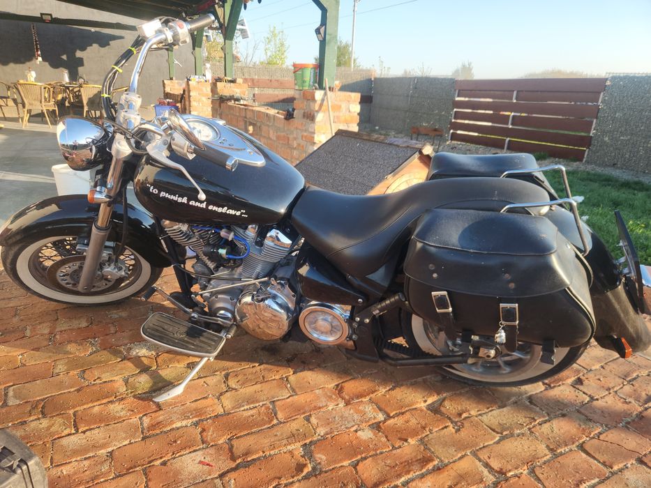 Yamaha XV 1600 Road Star