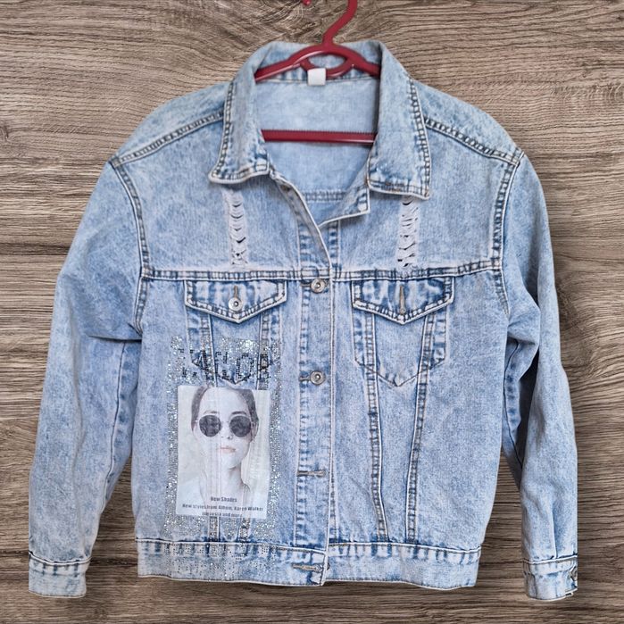 Женсий костюм. Кизлар учун женсий костюм