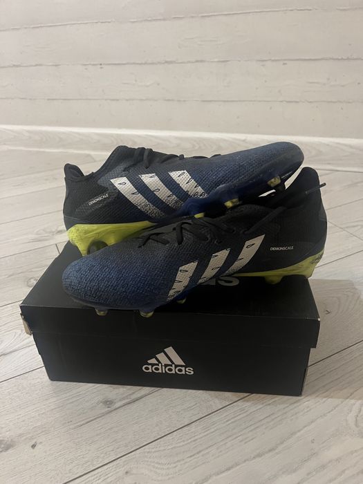 Бутсы adidas predator. US-10