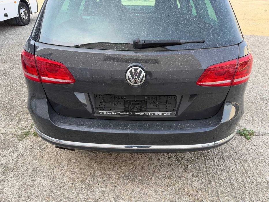 Bara spate completa cu 4x senzori VW PASSAT B7 break model 2012 gri cod culoare LI7F