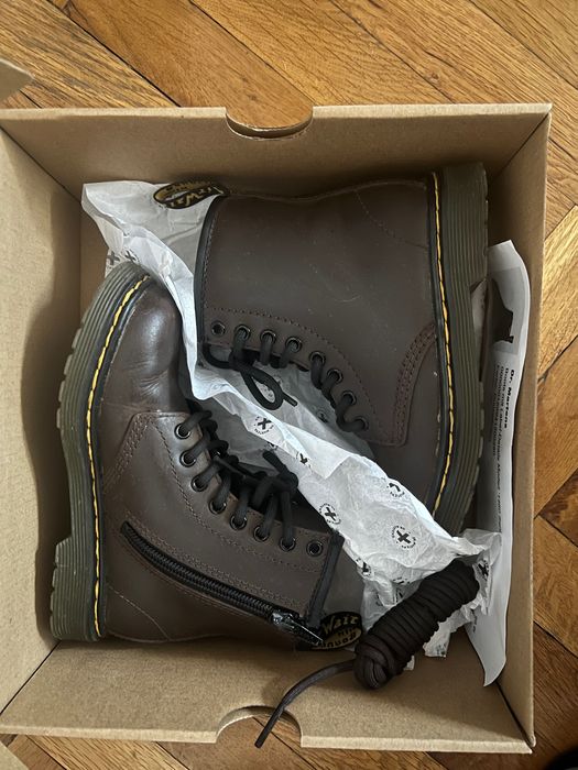 Детски зимни боти “Dr. Martens”