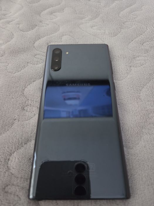 Продам Samsung note 10