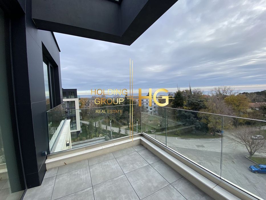 Продава се Двустаен апартамент в к.к. Св.Св. Константин и Елена - 72 кв.м за 3811 €/кв.м - Снимка #1