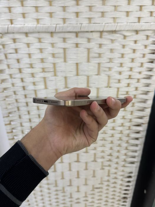 Продам Iphone 16 Pro Max 256gb 87%