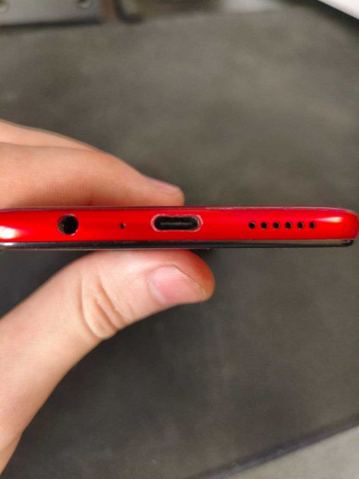 Продам Смартфон Samsung A20s.