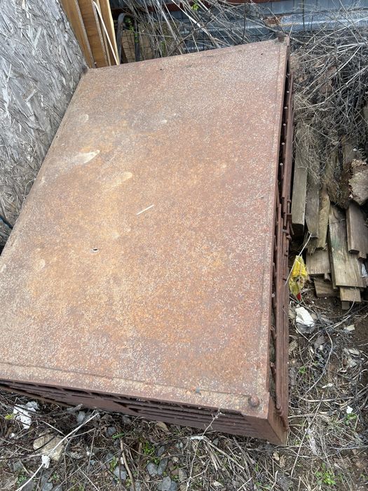 металическая клетка