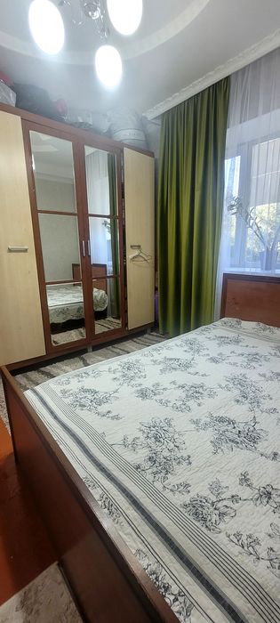 Продам спальный гарнитур в хорошем  состояние.