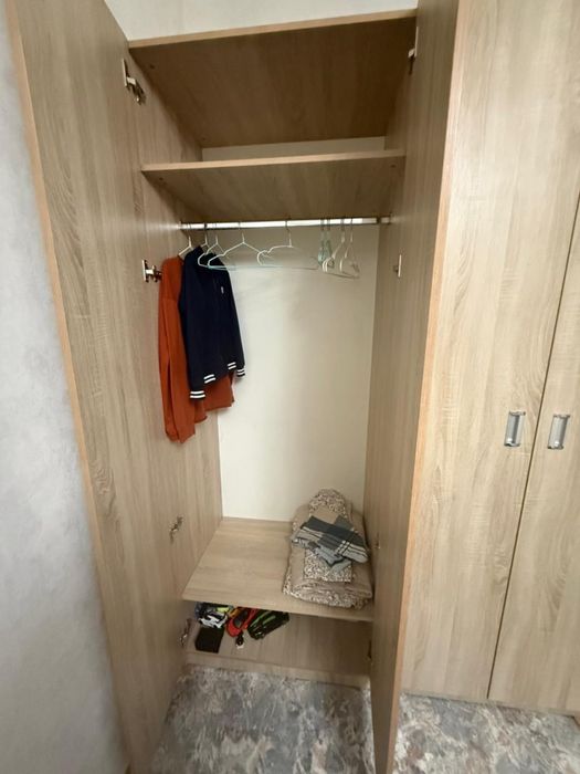 Шкаф в гостиную