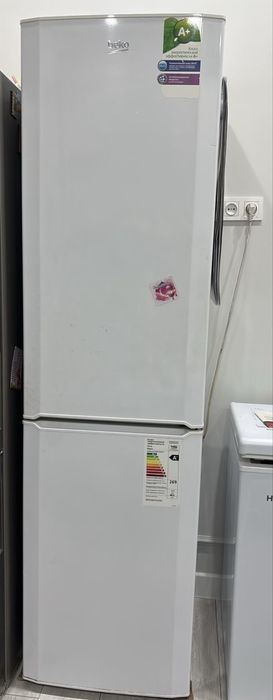 Продам холодильник