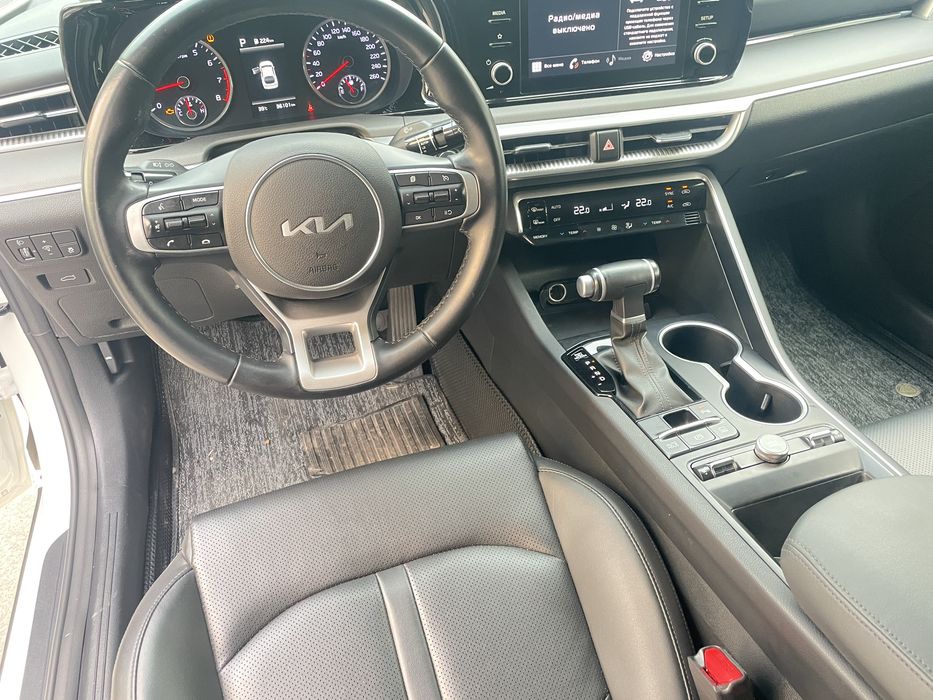 Срочно продается Kia K5