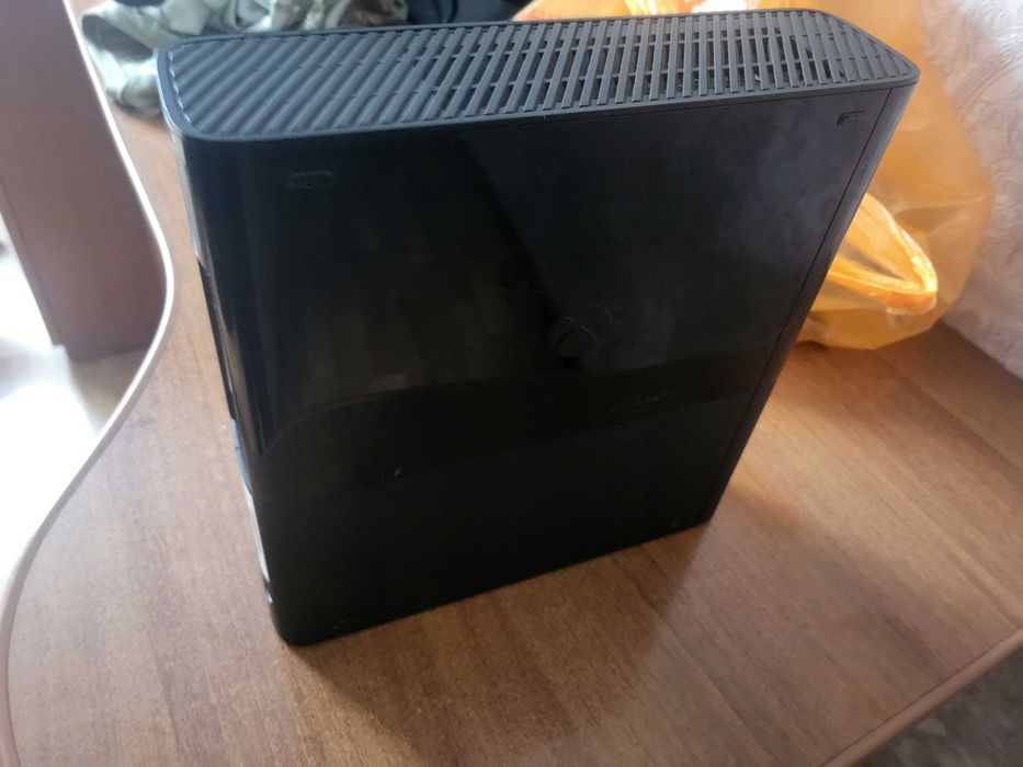 Xbox 360 E, не прошит