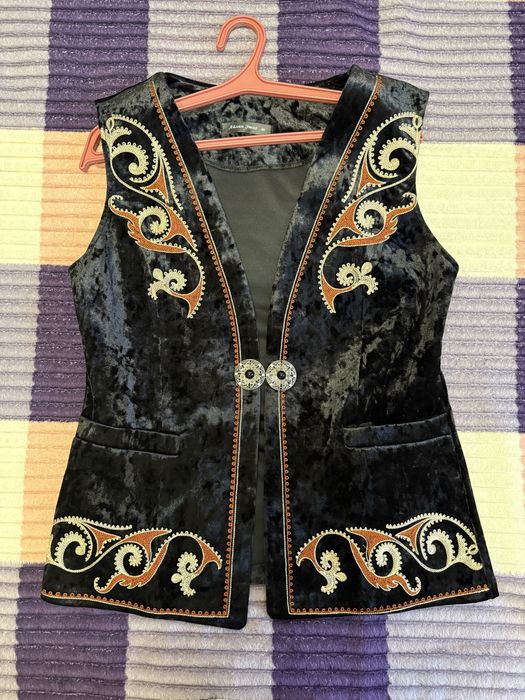 Желетка 48 размер