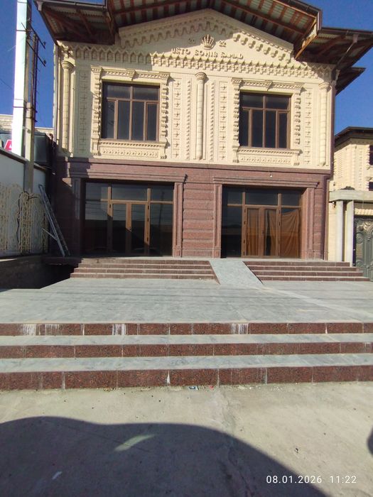 Сдаётся магазин + склад большого размера в аренду