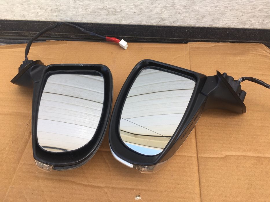 Oglinzi Toyota Prius 3 2009-2014. Volan stinga.