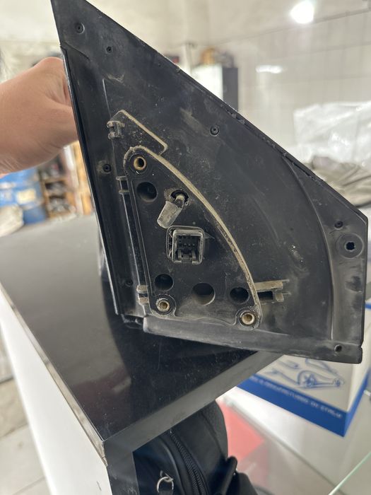 Боковое зеркало правое для акцент 2014