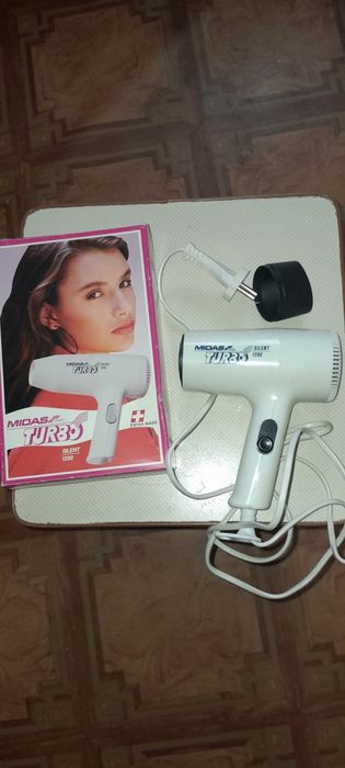 Продам фен п-во Щвейцария.