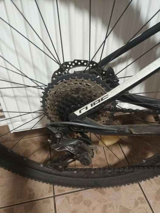 Bicicleta moutain-bike Cube