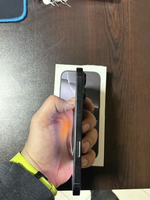 Iphone 16 pro 128 gb Black
