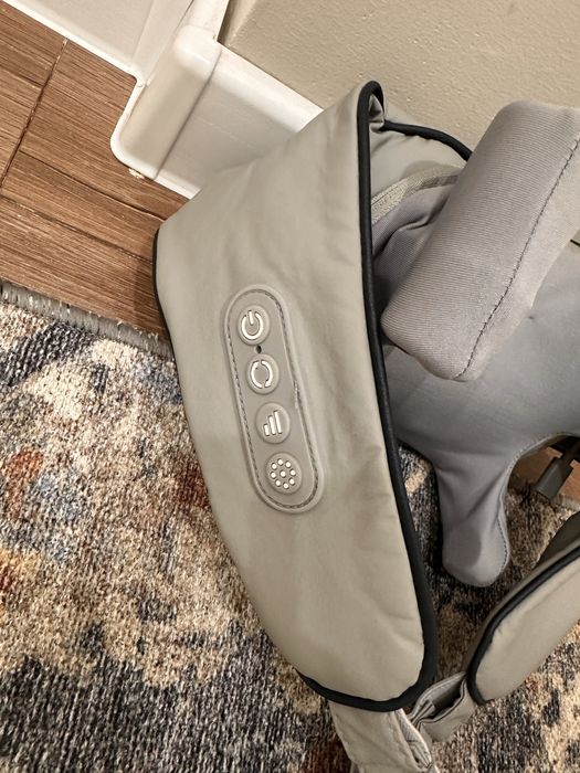 Массажер для шеи