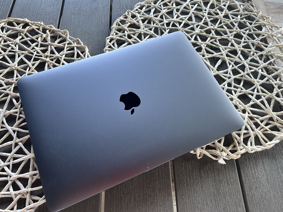 Laptop Apple Macbook Pro M2 (A2338), Apple M2, 13.3"