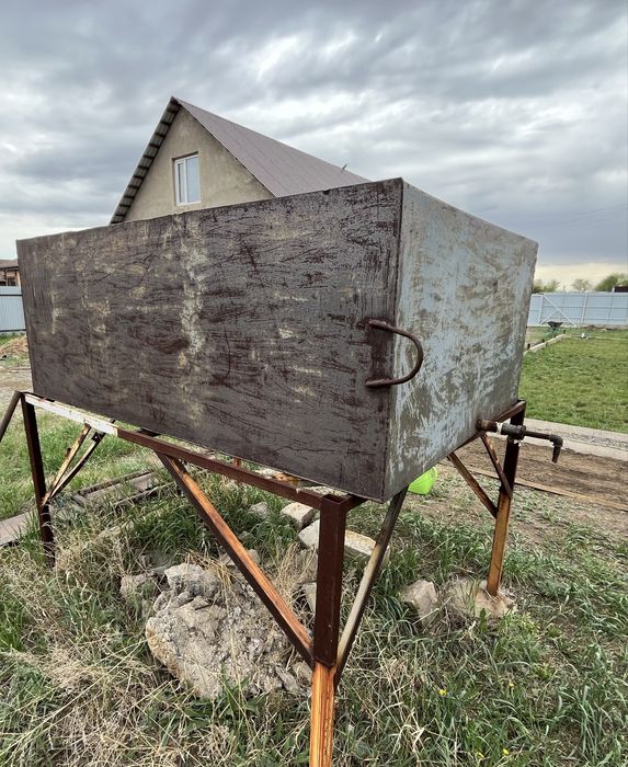 Бак железный емкость для воды