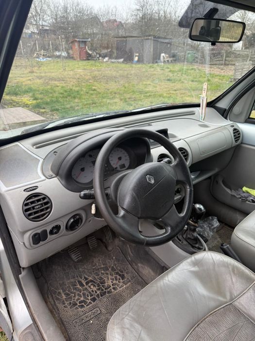 Vand/Schimb renault kangoo 4*4