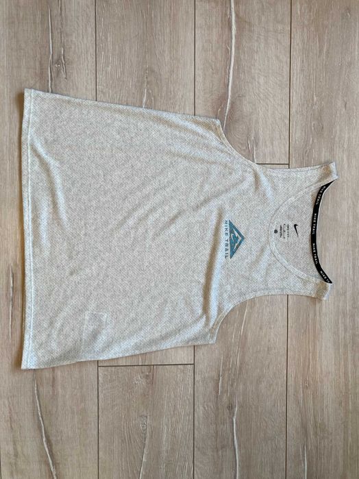 Найк Nike Trail Dri Fit женски потник размер M