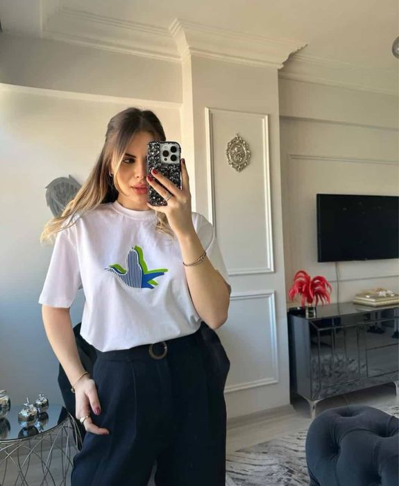 Beymen Club futbolkalar — oq va qora ranglarda, 5 km ga dostavka bepul