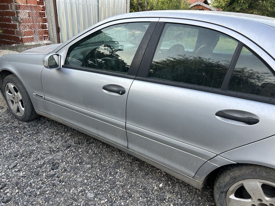 На части Мерцедес w203 2.2cdi 143 коня