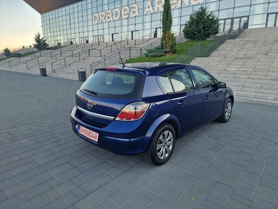 OPEL Astra 2009 — imagine 3