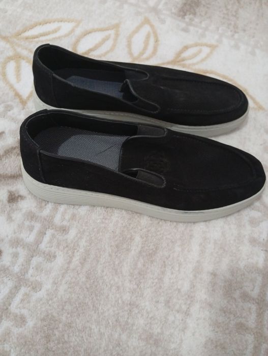 Разпродажба Мъжки маратонки и обувки