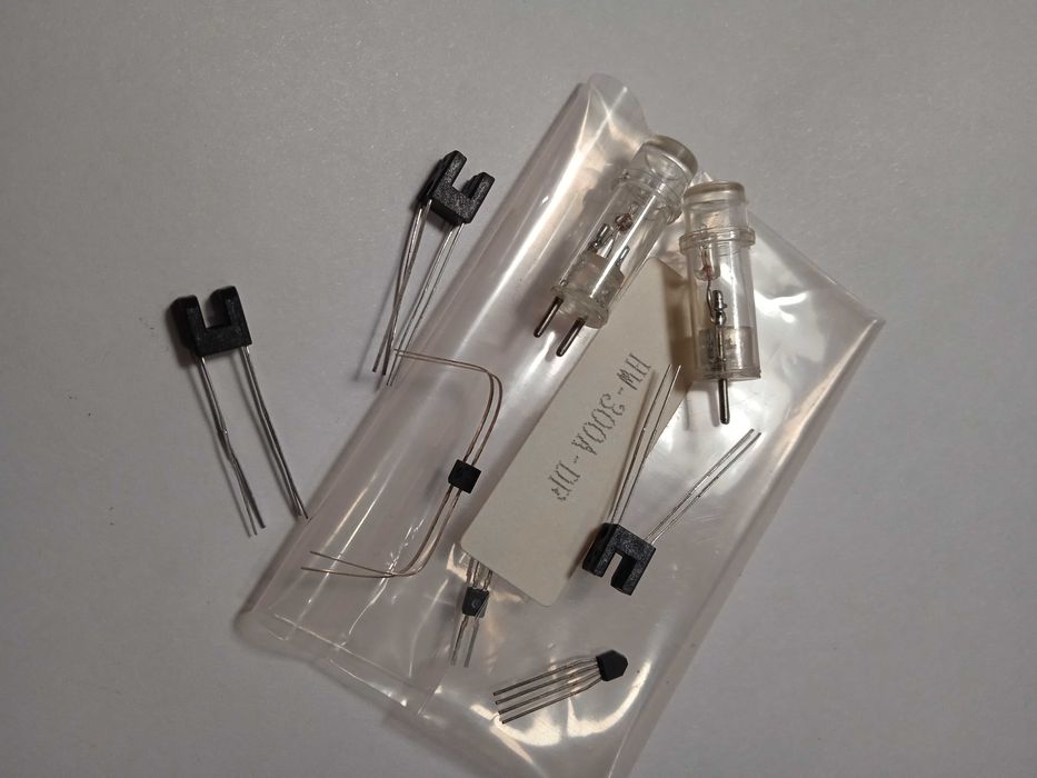 Пассики, ролики, головки к магнитофону