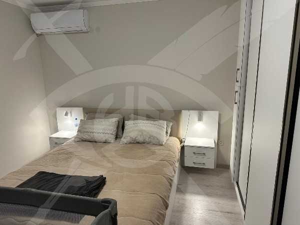 Четиристаен апартамент в Коматевски възел!