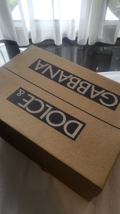 Adidasi dolce gabbana