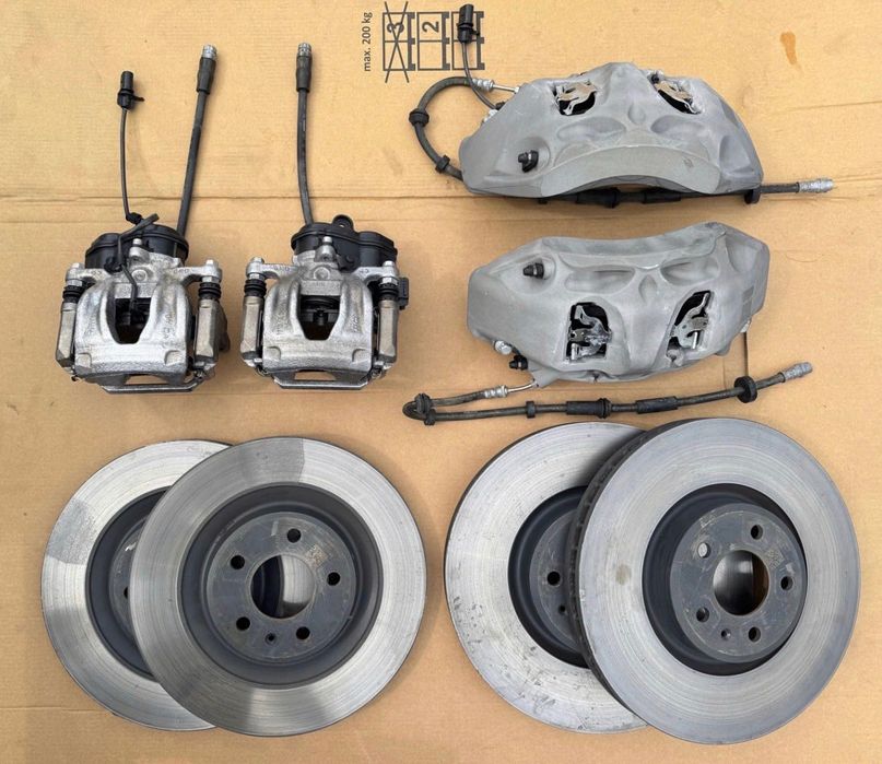 Kit frane Audi 6 pistoane Q7 4M Q5 Q8 A8 Touareg