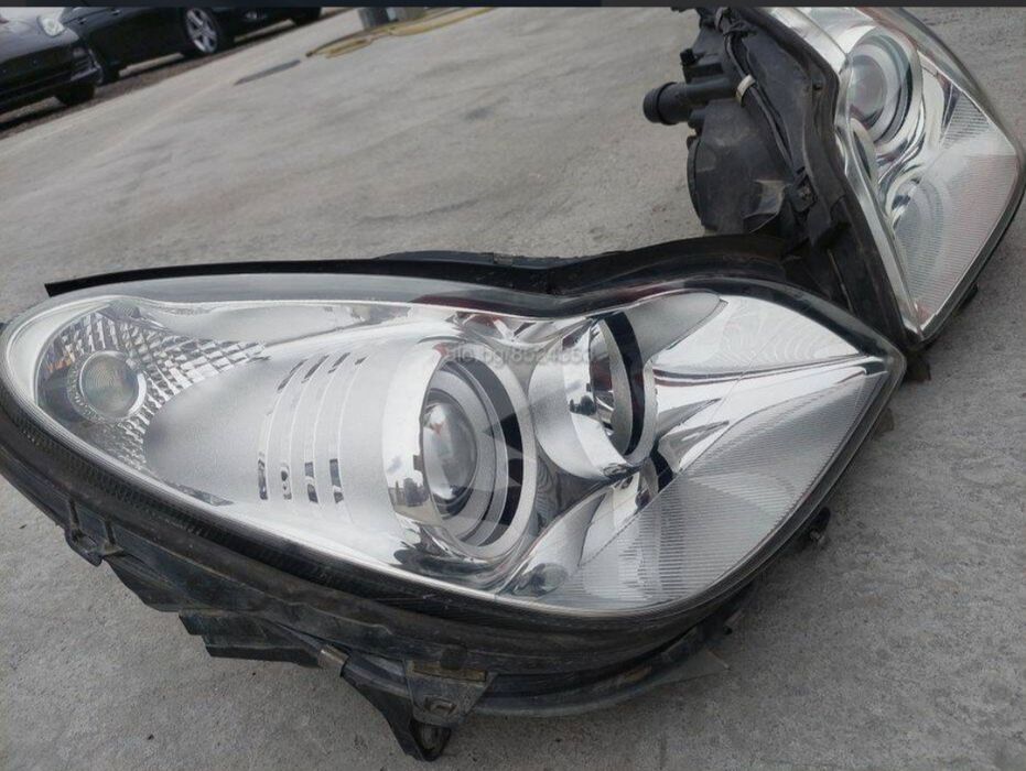 Пастиране , полиране , отваряне и ремонт на фарове.