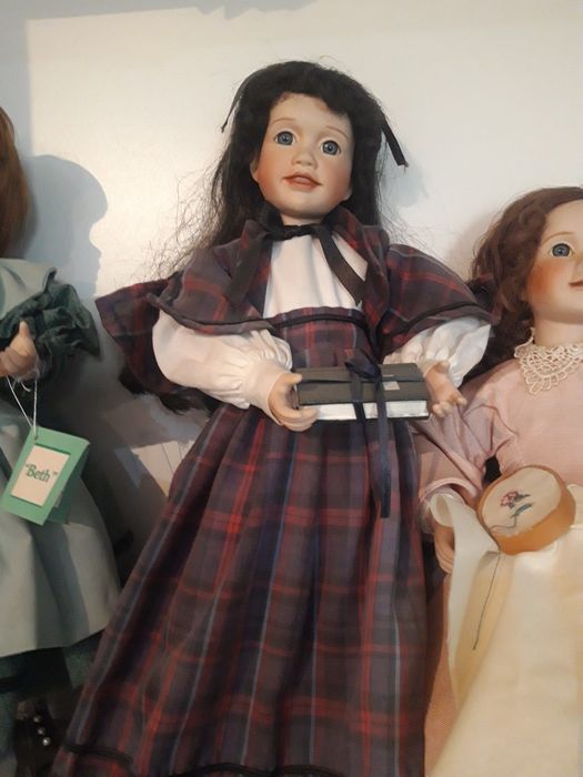 Порцеланови кукли Ashton Drake