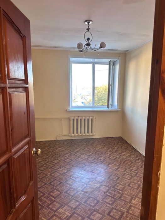 Продается 3 х ком кв в районе Казакстан