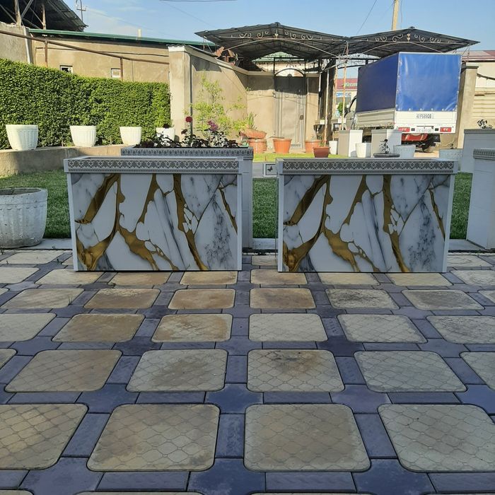 Продается вазон кашпо для цветов