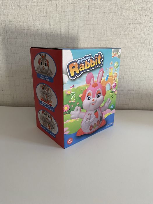 Танцуващо зайче с музика и светлина