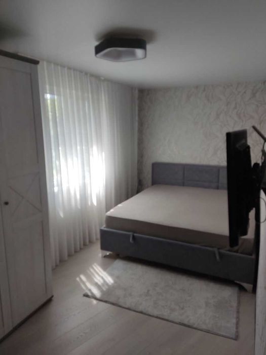 Дава се под наем Етаж от къща в София, Горубляне - 50 кв.м за 375 € - Снимка #1