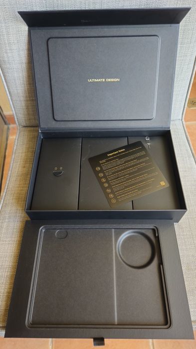 Huawei Mate XT Ultimate Design