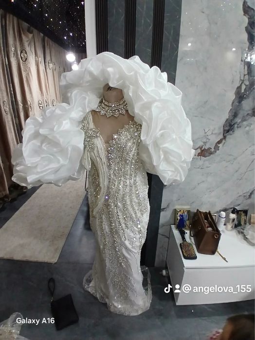 Може да ми звъните да ви обесня на номера 0892945079