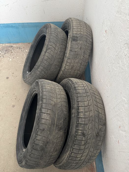 Продам резину MICHELIN  185/65/15