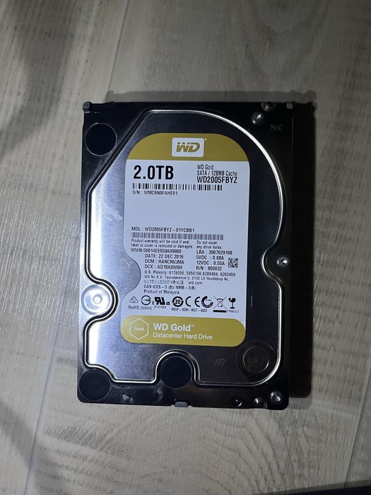 HDD жесткий диск на 2ТБ Качество:WD GOLD