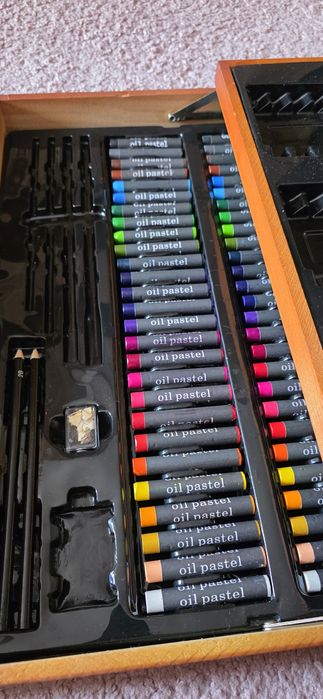 Set pictura si desen, trusa lemn, 174 piese