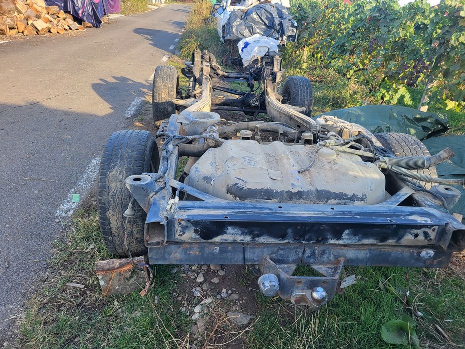 Șasiu nissan patrol y60 scurt impecabil